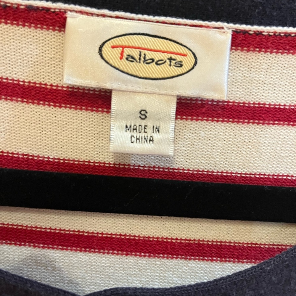 Talbots Button Down Top Small - Picture 2 of 9